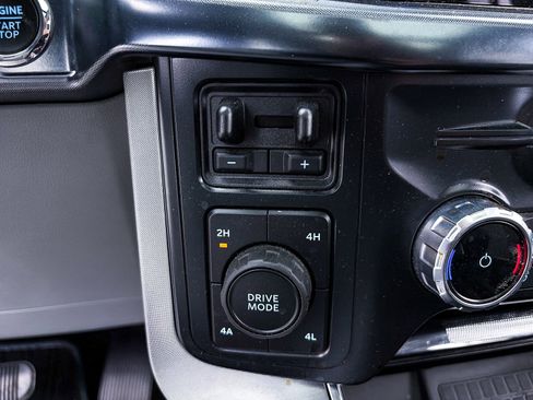 Used 2022 Ford F150 Limited AWD/4WD image 5