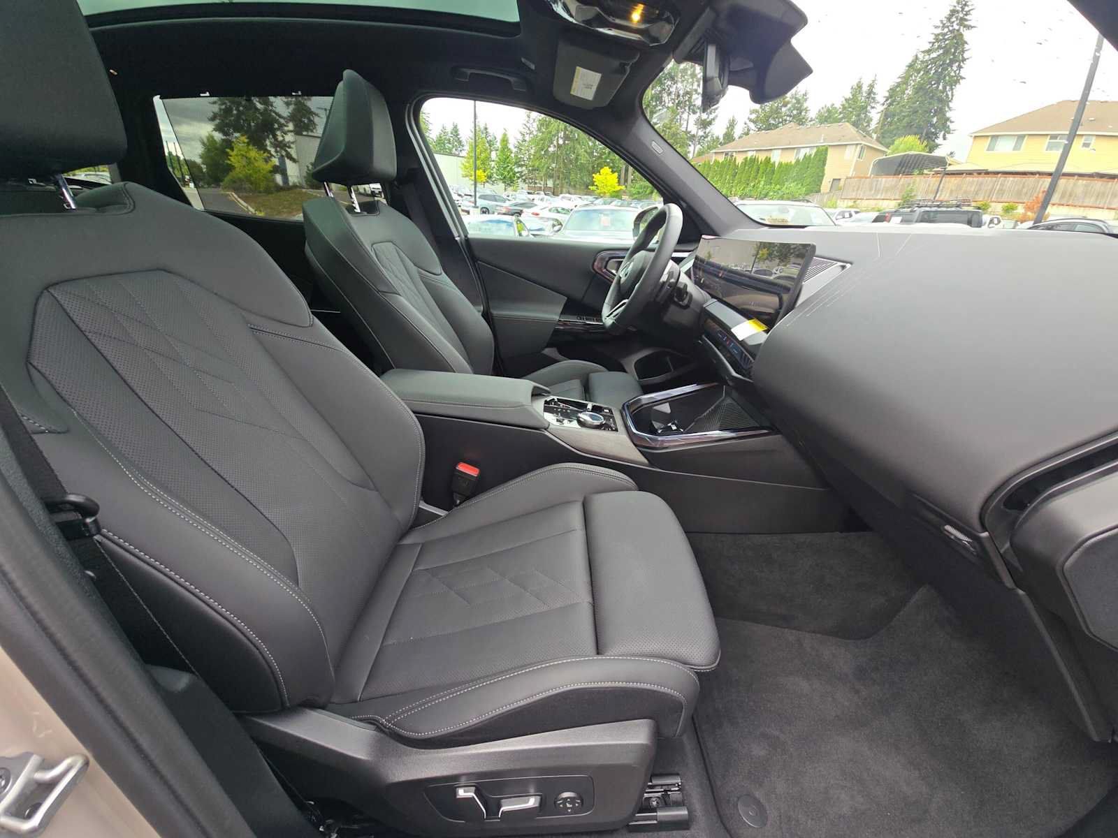 Used 2026 BMW X3 xDrive30i w/ M Sport Package AWD/4WD image 11