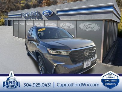 Used 2025 Honda Pilot Elite