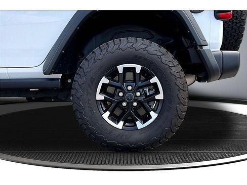 Certified 2024 Jeep Wrangler Unlimited Rubicon 4xe AWD/4WD image 41