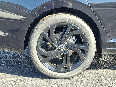 New 2026 Volkswagen Jetta SE image 5