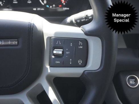 Used 2024 Land Rover Defender 110 SE AWD/4WD image 13