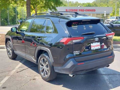 Certified 2023 Toyota RAV4 XLE Premium AWD/4WD image 7