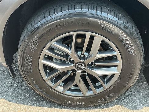 Certified 2023 Nissan Rogue S FWD image 9