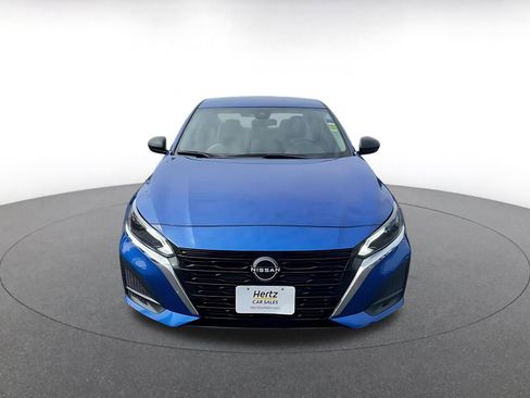 Used 2025 Nissan Altima 2.5 SV image 4