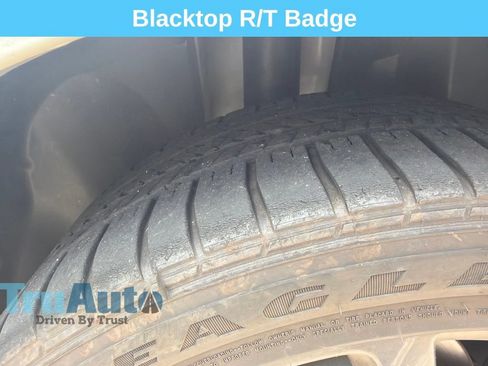 Used 2023 Dodge Charger R/T w/ Blacktop Package RWD image 11