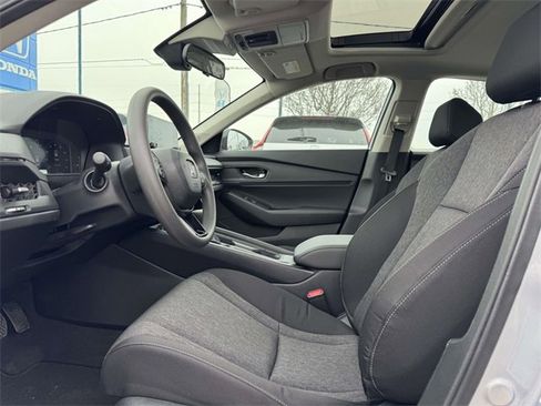 New 2025 Honda Accord SE image 13