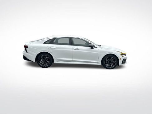 New 2026 Kia K5 GT-Line image 6
