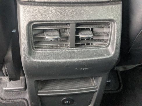 Used 2023 Ford Edge SEL AWD/4WD image 32