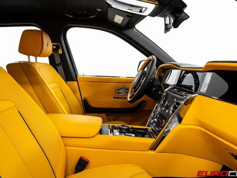 Used 2026 Rolls-Royce Cullinan image 50