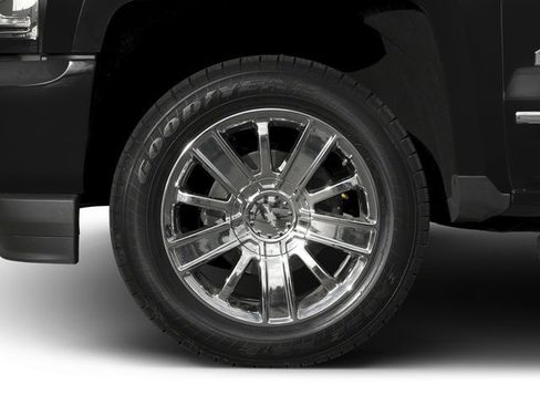 Used 2017 Chevrolet Silverado 1500 High Country AWD/4WD image 14
