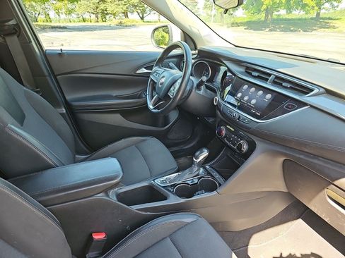 Used 2021 Buick Encore GX Preferred w/ Cold Weather Comfort Package FWD image 11