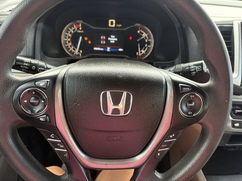 Used 2016 Honda Pilot EX image 26