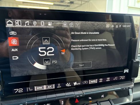 New 2026 GMC Hummer EV 3X image 40