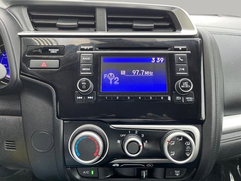 Used 2018 Honda Fit LX image 26