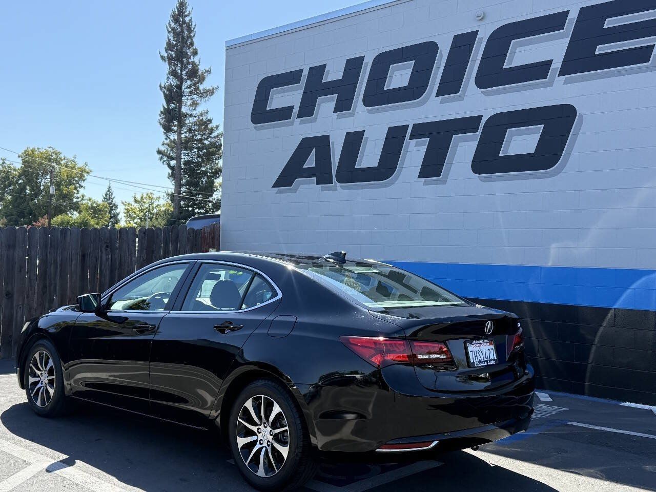Used 2015 Acura TLX w/ Technology Package FWD image 25
