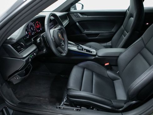 Certified 2025 Porsche 911 Carrera image 16