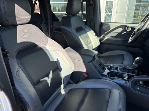 Used 2023 Ford Bronco Big Bend image 38