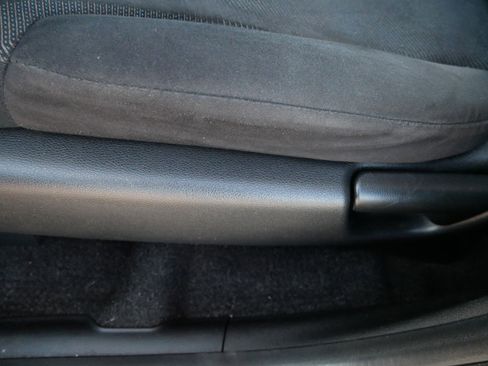 Used 2011 Honda Fit Sport image 20