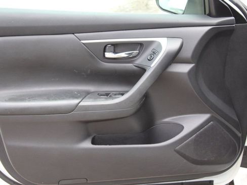 Used 2016 Nissan Altima 2.5 S w/ Power Driver Seat Package image 31