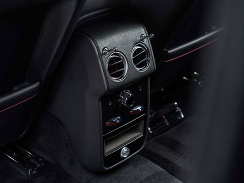 Certified 2023 Rolls-Royce Cullinan w/ Dark Exterior Package image 40