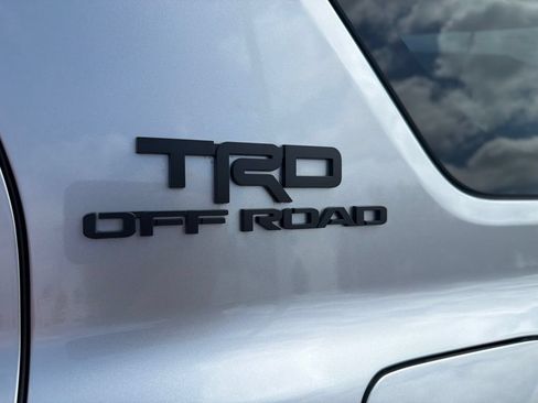 Used 2025 Toyota 4Runner TRD Off-Road AWD/4WD image 19