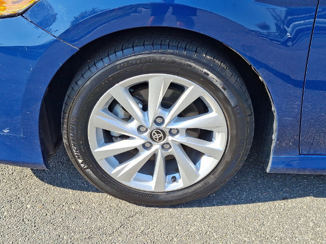 Used 2024 Toyota Camry LE FWD image 8