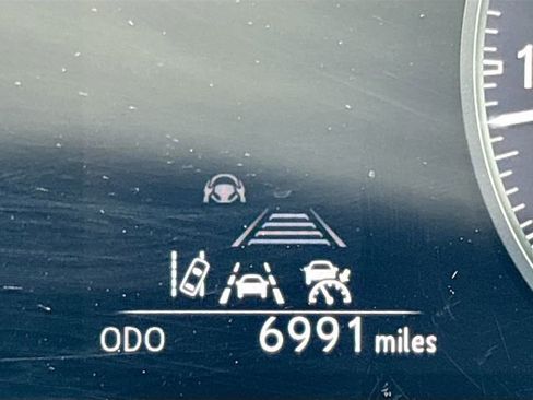 Used 2025 Lexus NX 250 FWD w/ Towing Package (2000 Lbs) image 41