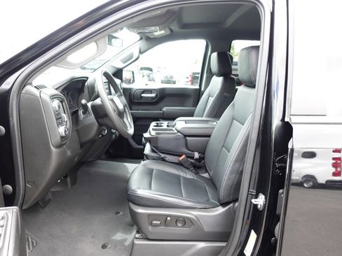 Used 2023 GMC Sierra 1500 Pro w/ Graphite Edition AWD/4WD image 17
