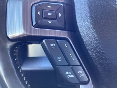 Used 2021 Ford F350 Limited image 17