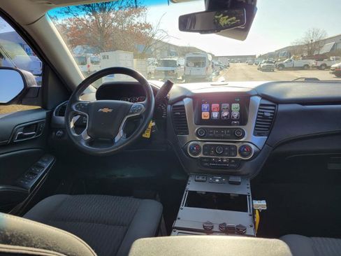 Used 2016 Chevrolet Suburban 3500 LS w/ Driver Alert Package image 41