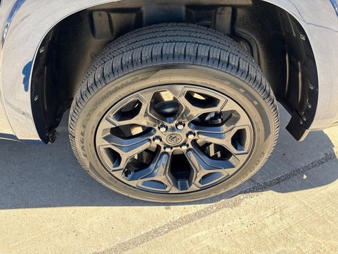 Certified 2023 RAM 1500 Limited AWD/4WD image 10