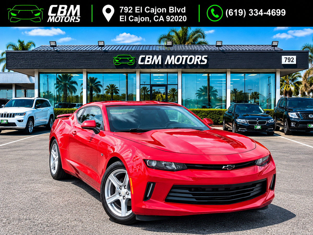 Used 2018 Chevrolet Camaro LT RWD image 1