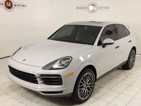 Used 2020 Porsche Cayenne S AWD/4WD image 35