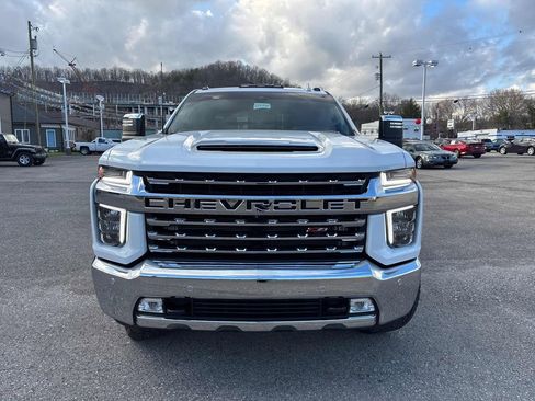 Used 2022 Chevrolet Silverado 2500 LTZ w/ LTZ Premium Package image 8