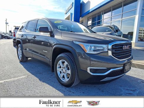 Used 2019 GMC Acadia SLE image 1