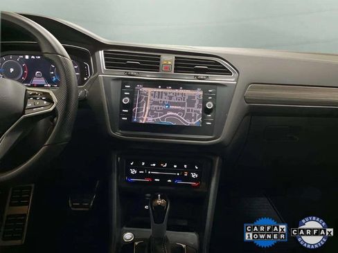 Used 2024 Volkswagen Tiguan SEL R-Line image 13