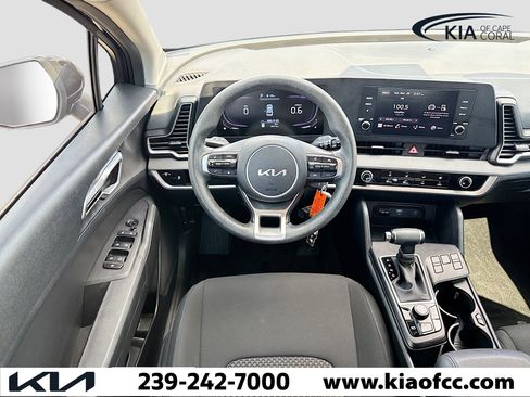 Used 2023 Kia Sportage LX image 16