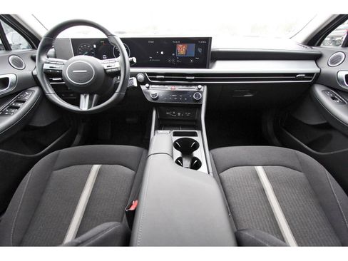 Used 2025 Hyundai Sonata SEL FWD image 10