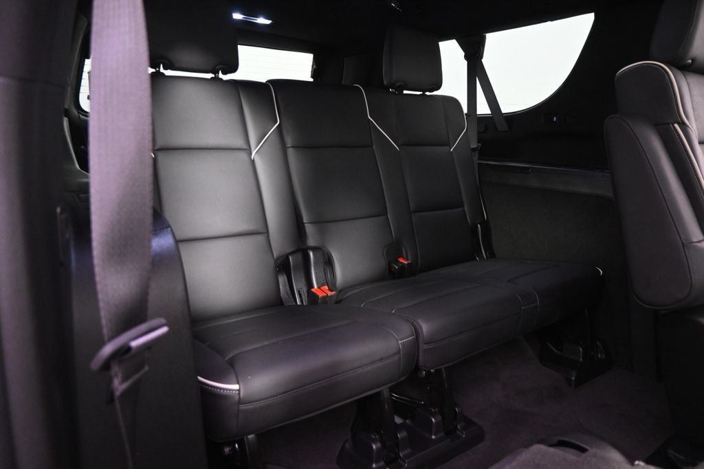 Certified 2024 Cadillac Escalade ESV Sport w/ Touring Package AWD/4WD image 19