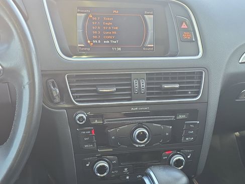 Used 2016 Audi Q5 2.0T Premium image 16