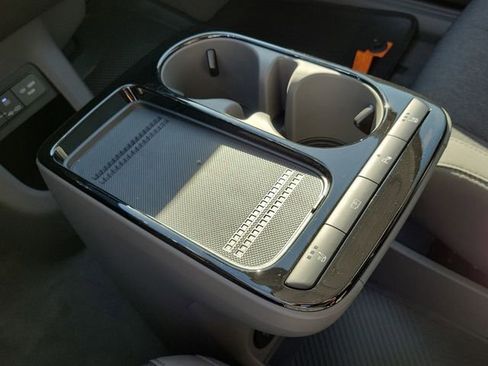 New 2026 Hyundai Ioniq 5 SE image 15