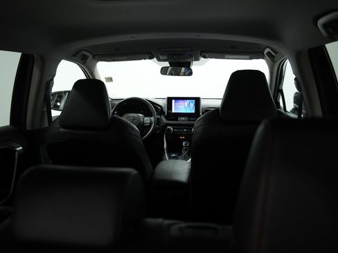 Used 2024 Toyota RAV4 Adventure image 14