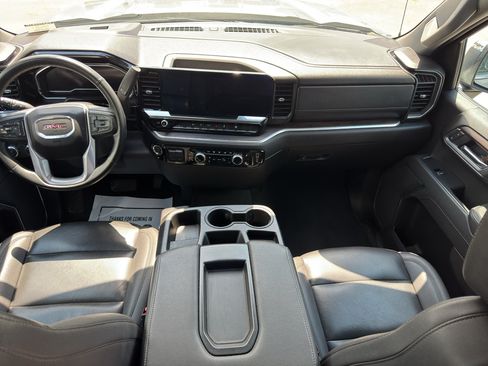 Used 2025 GMC Sierra 1500 SLT RWD image 22