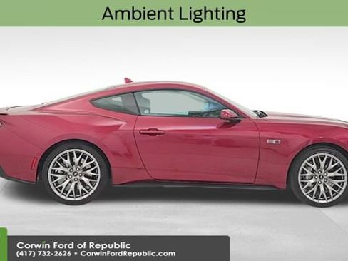 Used 2025 Ford Mustang GT Premium RWD image 10