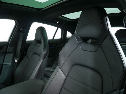 New 2026 Porsche Panamera 4 image 5