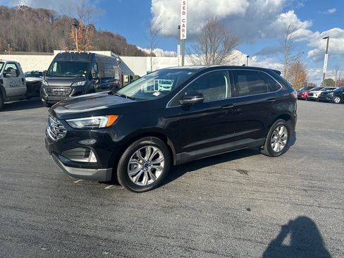 Used 2022 Ford Edge Titanium image 1