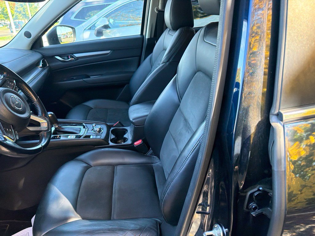 Used 2018 MAZDA CX-5 Touring w/ Preferred Equipment Package AWD/4WD image 6