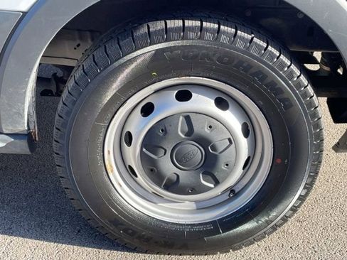 Used 2016 Ford Transit 350 Transit Midroof image 17