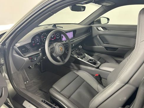 Certified 2021 Porsche 911 Carrera 4S AWD/4WD image 4